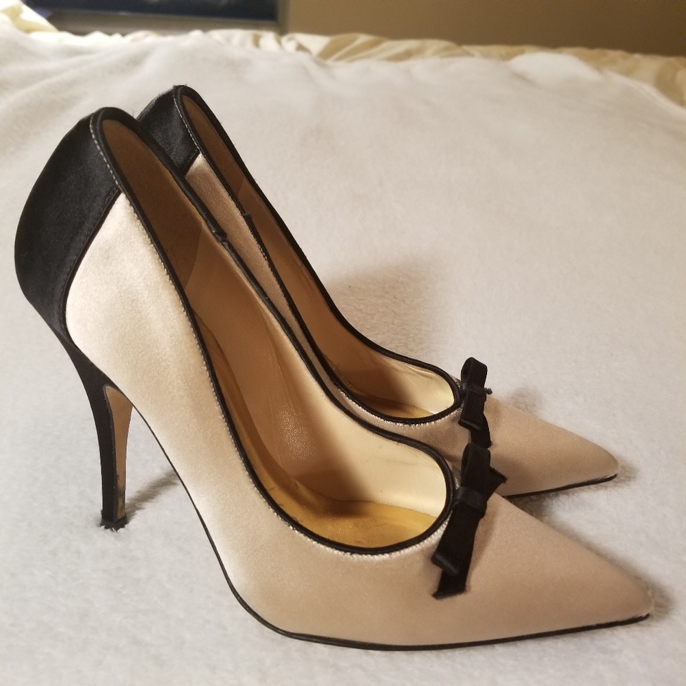 Kate Spade women's Sz 6.5 two-tone satin pumps
